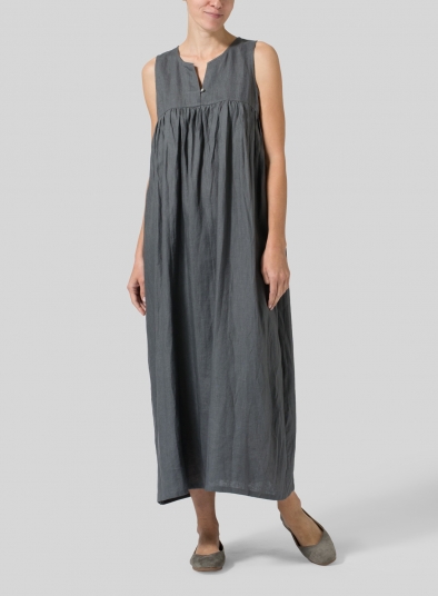 Linen Sleeveless Pleated Maxi Dress