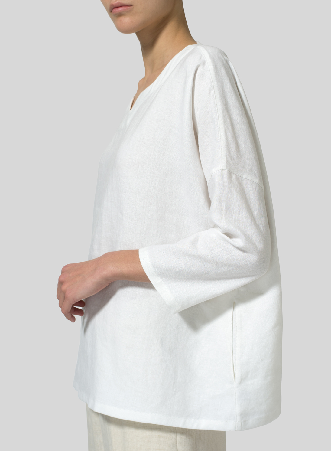 Linen Decolletage Neckline Top