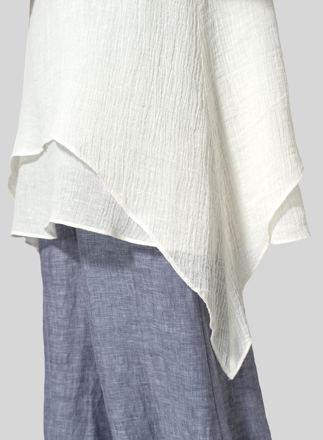 Linen Crinkle Gauze Sleeveless Layered Top Plus Size