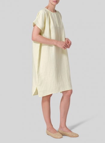 Mist Yellow Linen Straight Cut V-neck Pleated Tunic