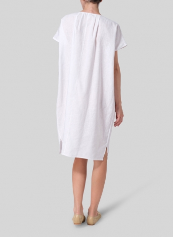 White Linen Straight Cut V-neck Pleated Tunic