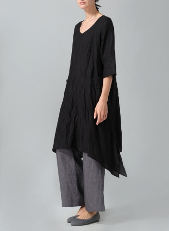 Black Linen A-line Handkerchief Hem V-neck Tunic