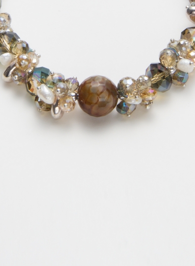 Resin Metal Front Collar Necklace