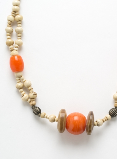 Lightweight Wooden Necklace With Orange Bead