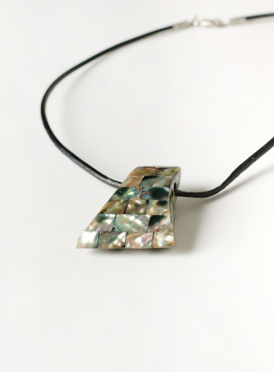 Reflect Stone Pendant Necklace