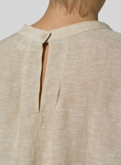 Linen Back Keyhole Blouse