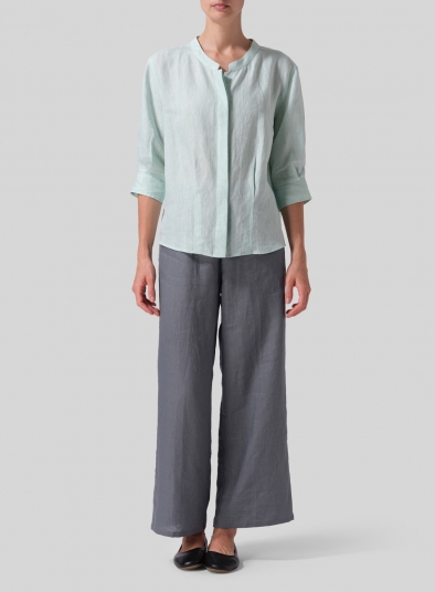 Linen Back Keyhole Blouse