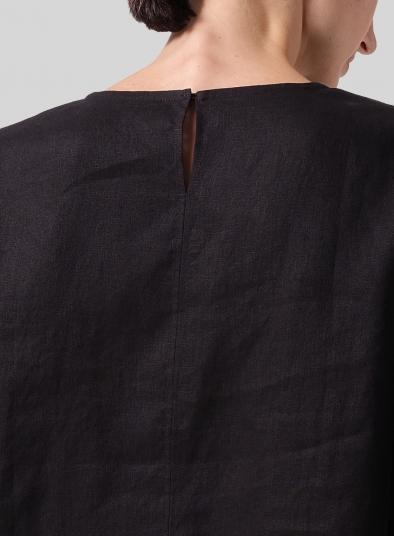 Linen Three-quarter Sleeve V-Neck Blouse