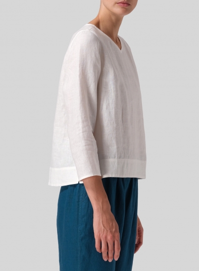 Linen Three-quarter Sleeve V-Neck Blouse