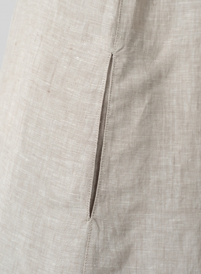 Linen Asymmetrical Hem Tail Top
