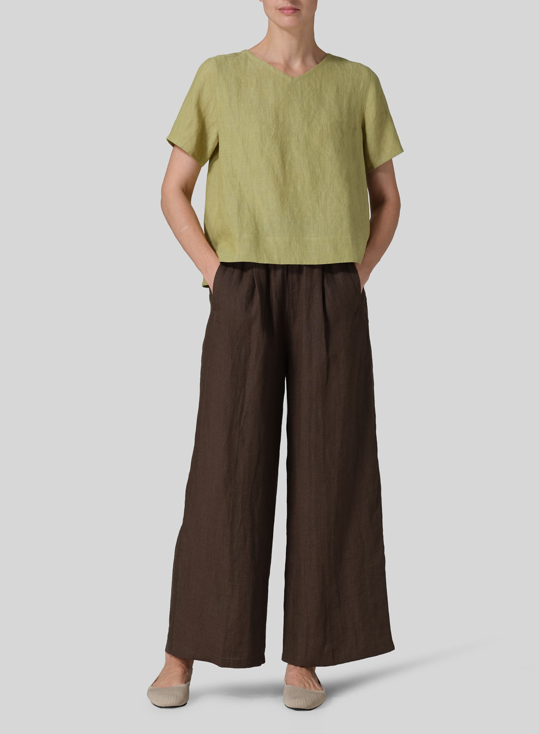 Linen Regular Fit V-Neck Short Top