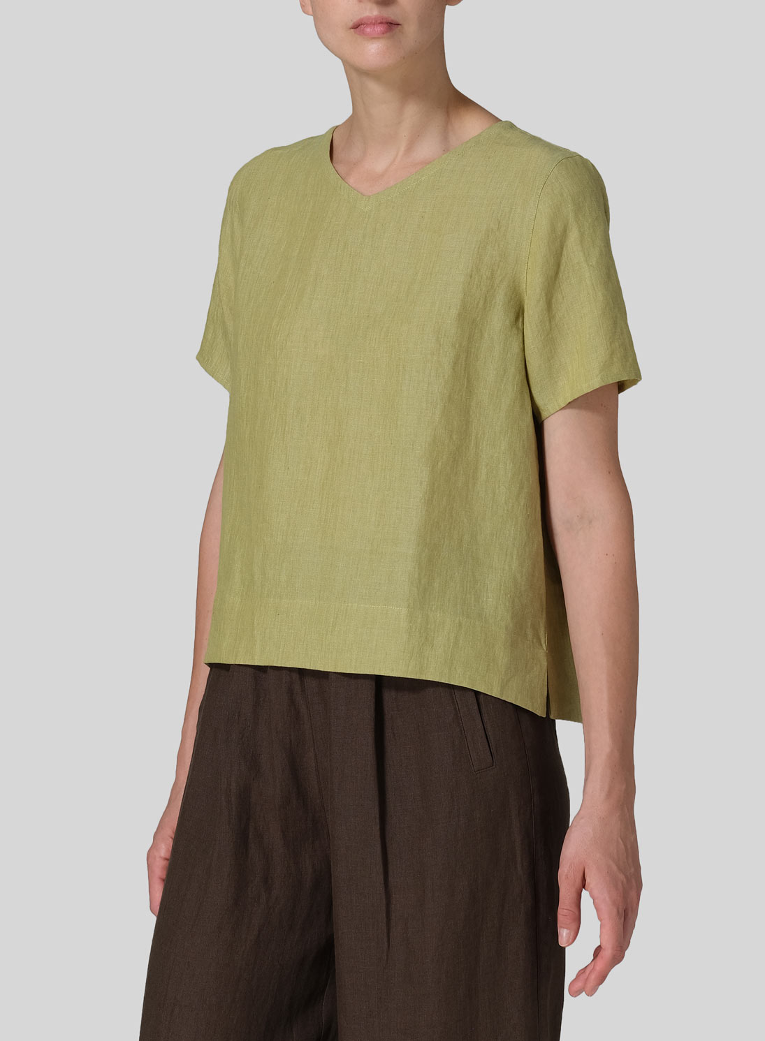 Linen Regular Fit V-Neck Short Top