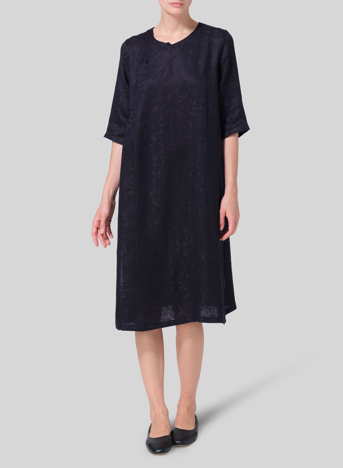 Jacquard Linen Tunic with Vintage Mandarin Knot