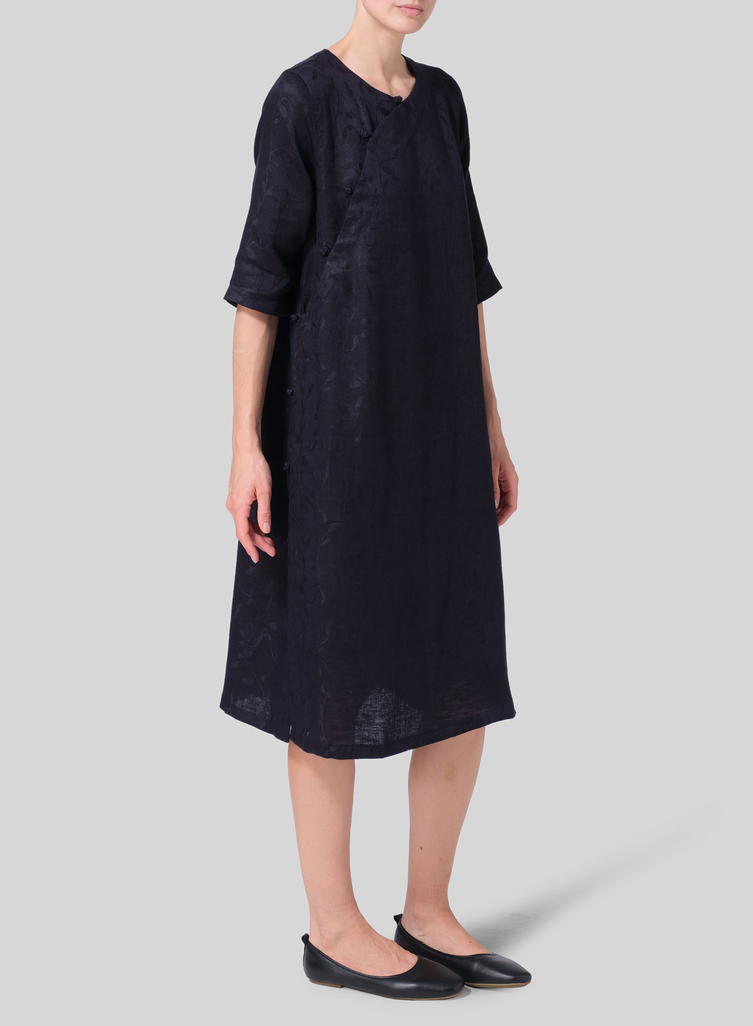 Jacquard Linen Tunic with Vintage Mandarin Knot