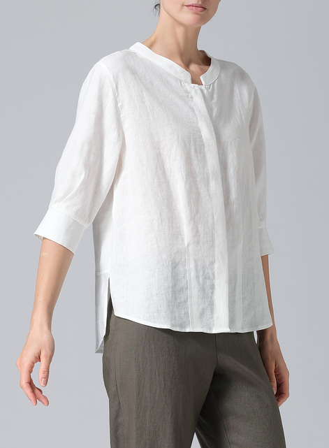 Linen Back Keyhole Blouse