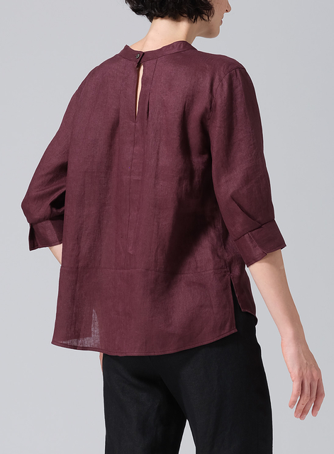 Linen Back Keyhole Blouse