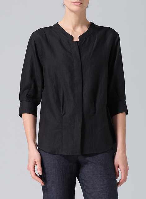 Linen Back Keyhole Blouse
