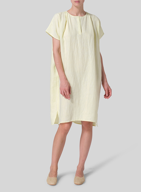 Linen Straight Cut V-neck Pleated Tunic