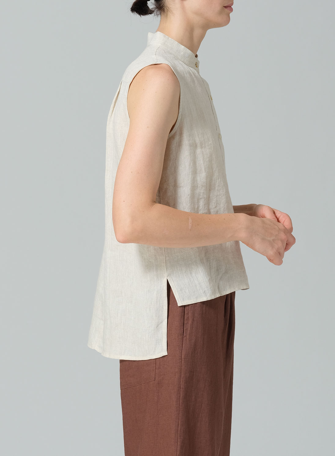 Linen Mandarin Collar Vest